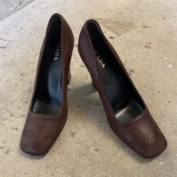 Prada  - EU 40 / US 9.5 - 3” heel - brown textured leather - Picture 9 of 9